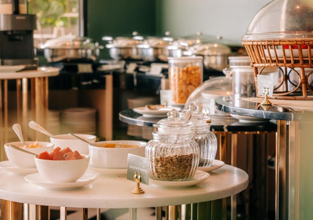 Hilltop Wellness 4* 卡图